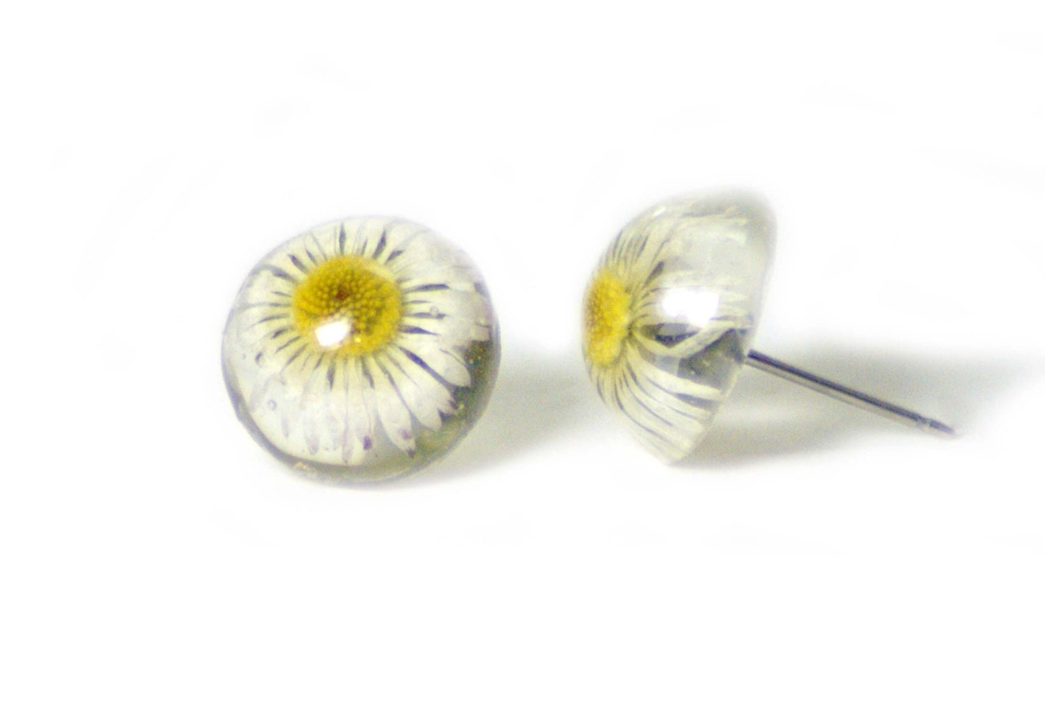 White Earrings- White jewelry- Real Flower Earrings-White Flowers- White Flower Jewelry- Resin Jewelry- Post Earrings- Stud Earrings