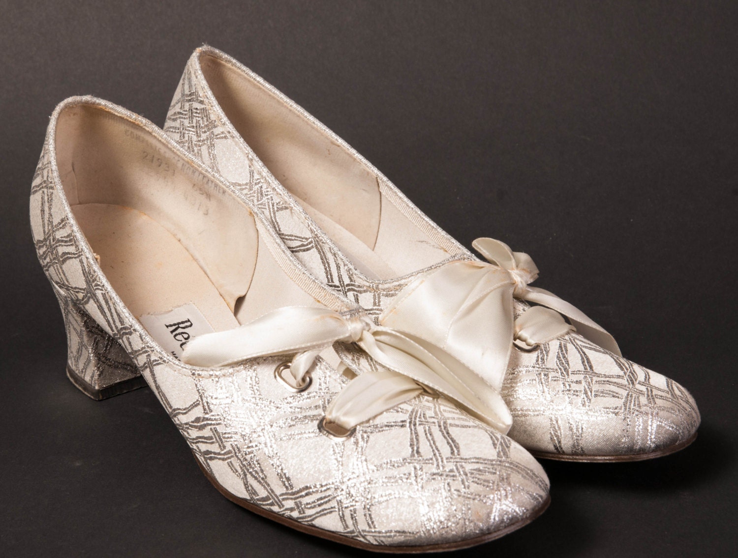 Realites Silver Pump 6-1/2N