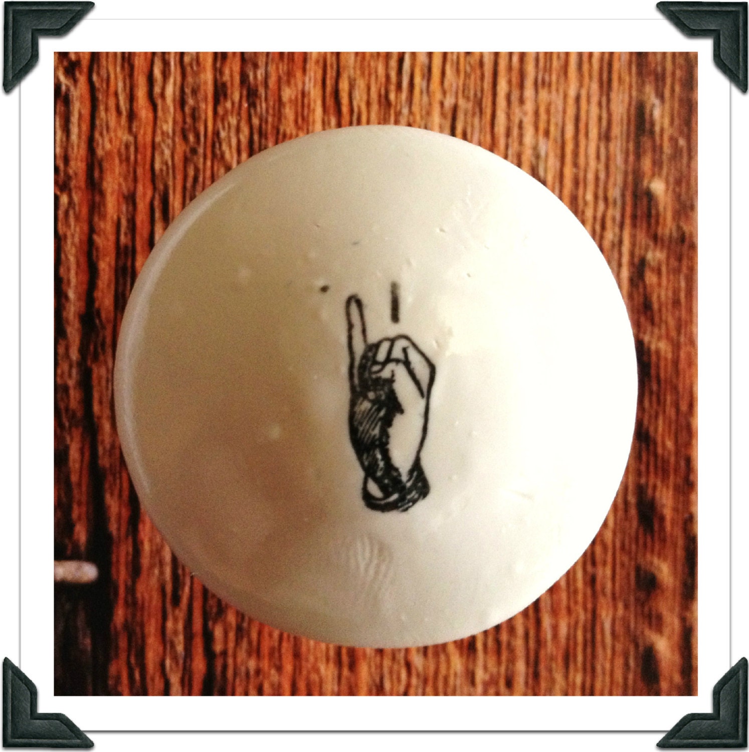Letter I Sign Language Knob