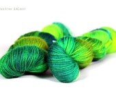 BFL yarn - hand dyed green - machine washable - British wool - "Synthetic Fresh Air OOAK" - UK Seller - The Bluefaced Baron