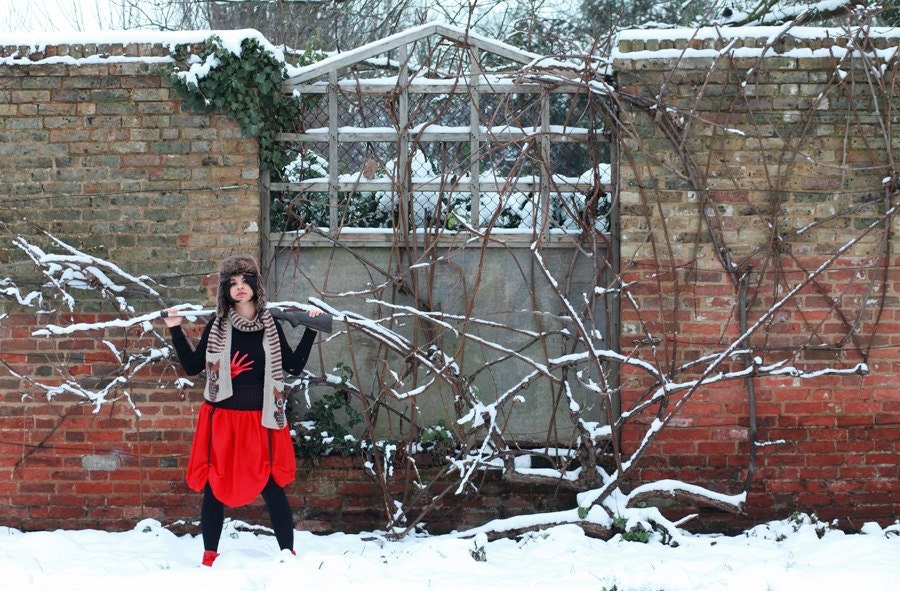 red and black adjustable parachute skirt