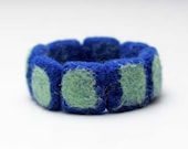 Hand felted bracelet in navy blue and mint. Felt fashion. Geometrical, Squares. Fiber art. - EttarielArt