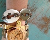 Vintage keyhole bracelet