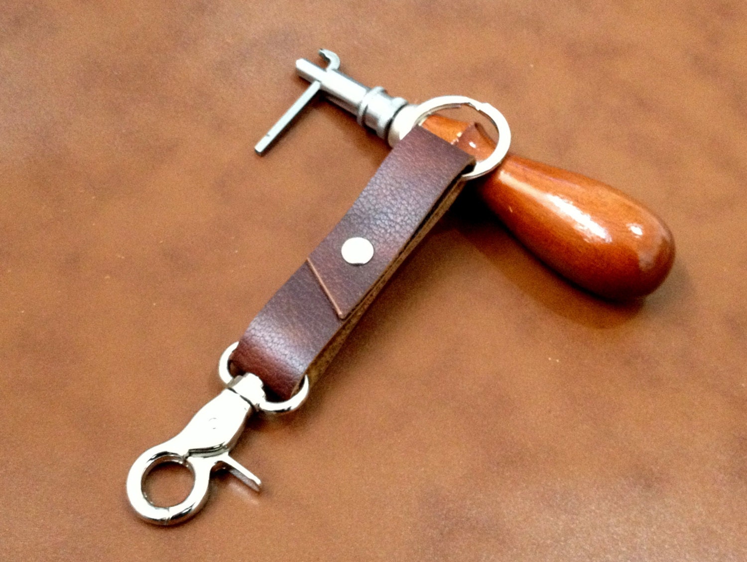 Leather  Keychain  Keyring  Keyclip  Belt Clip - Dark  Brown