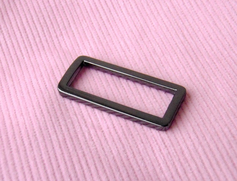 1.5" Gunmetal Rectangular ring