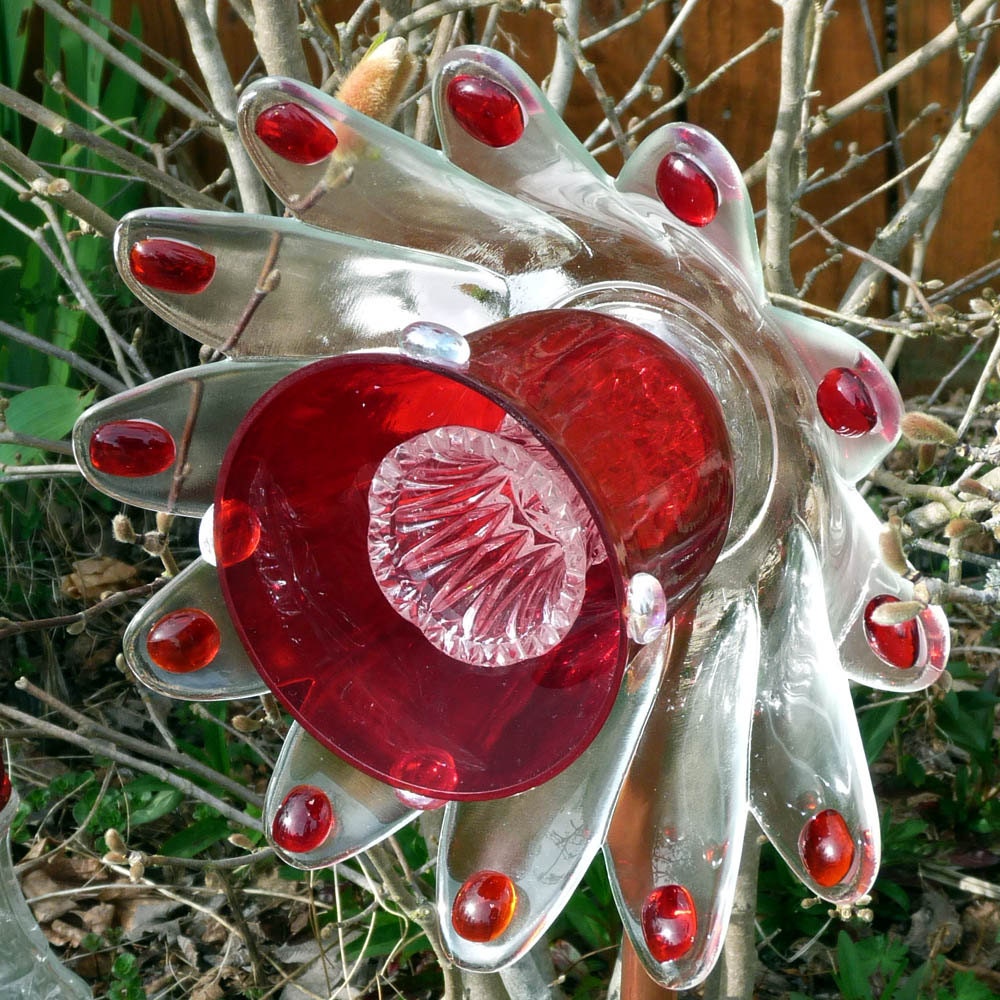 Glass garden art, suncatcher, glass sculpture, fence decor, wall decor, garden ornament, red glass, glass wall decor