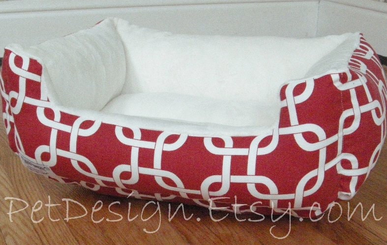 One-Piece 19" X 15"  - Dog Bed - Cat Bed - Red & White Geometric/Link Print with Minky Fleece