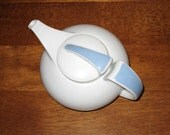 CAPEANS Porcelain Individual Teapot / Made In Spain / Art Deco Design / Blue & White / EXCELLENT