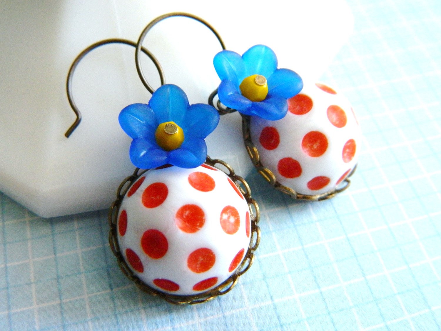 Red Polka Dot Earrings, Red White and Blue Earrings, Retro Flower Earrings, Vintage Earrings, Vintage 4th of July Earrings, Summer Earrings