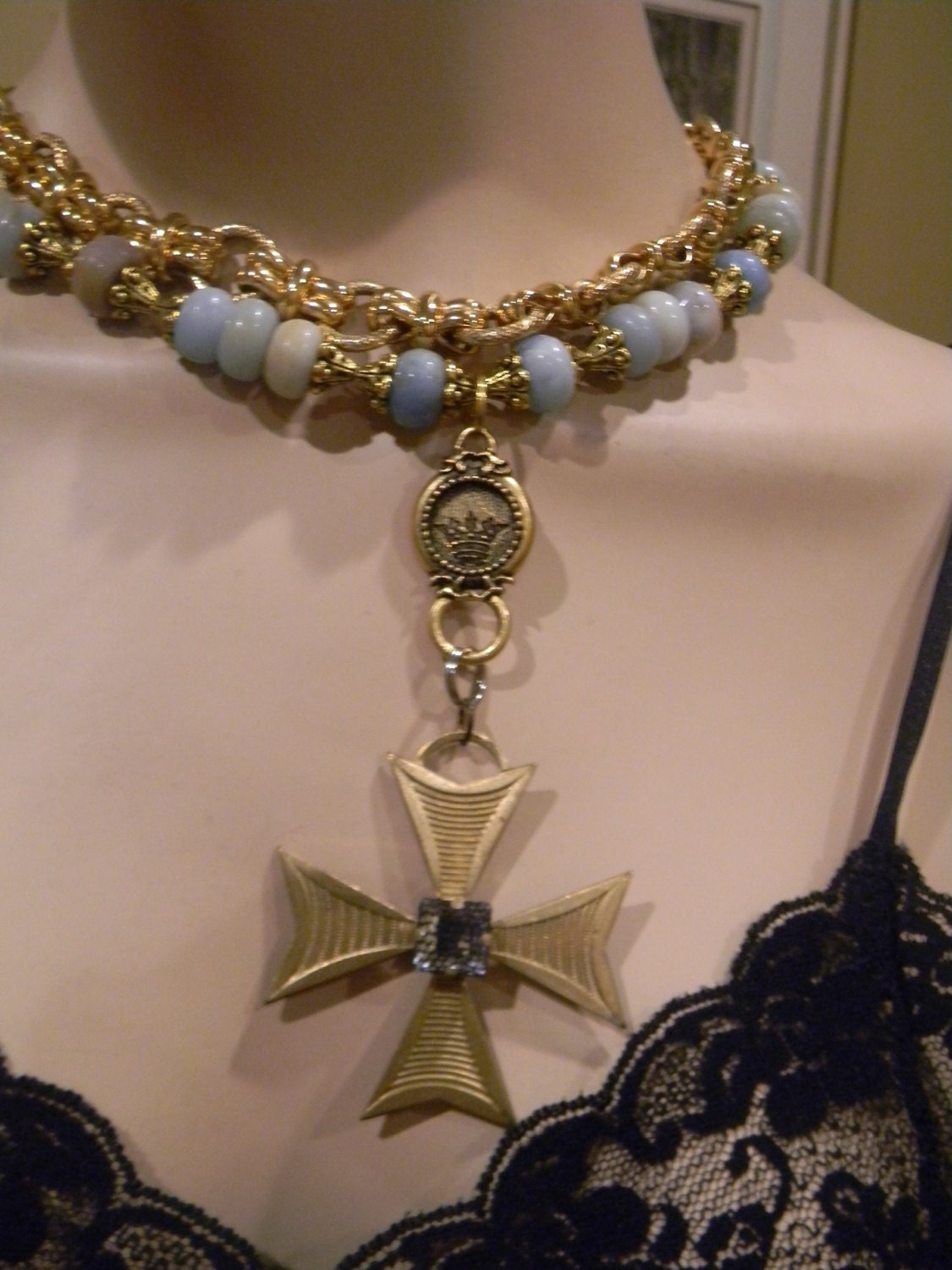 Game Of Thrones ANN Boleyn Amazonite Blue WaterColors Gemstone Baroque Necklaces Gothic Cross Brass Necklace