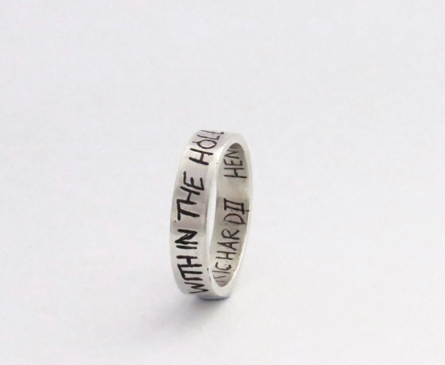 Shakespeare Hollow Crown , sterling silver ring reading Within the Hollow Crown and names of Kings inside