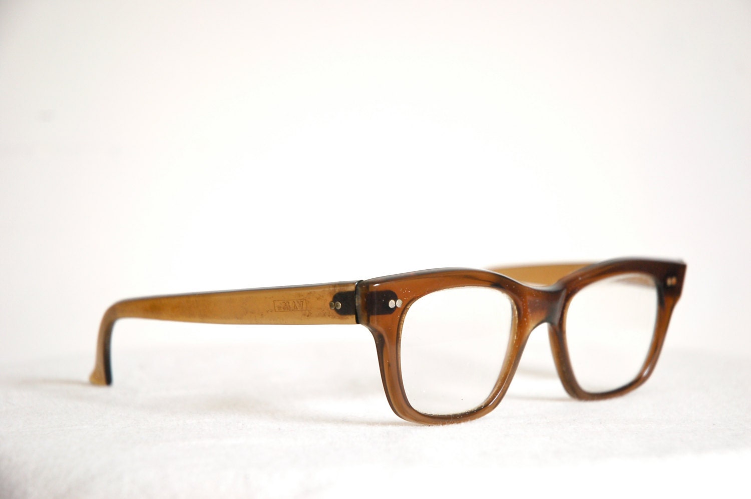 vintage 1950s Glasses // 50s Brown Retro Unisex Frames // Plastic Sleek Geek Eyeglasses