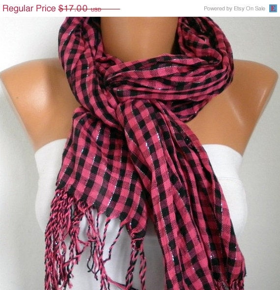BIG SALE Plaid Women Shawl Scarf - Cowl Scarf - fatwoman