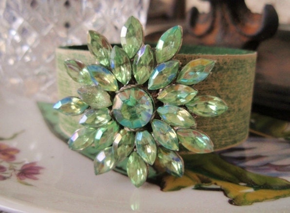 Vintage rhinestone leather belt cuff bracelet 'Spring Garden' mint light peridot green , flower , floral , bohemian , pastel , spring boho