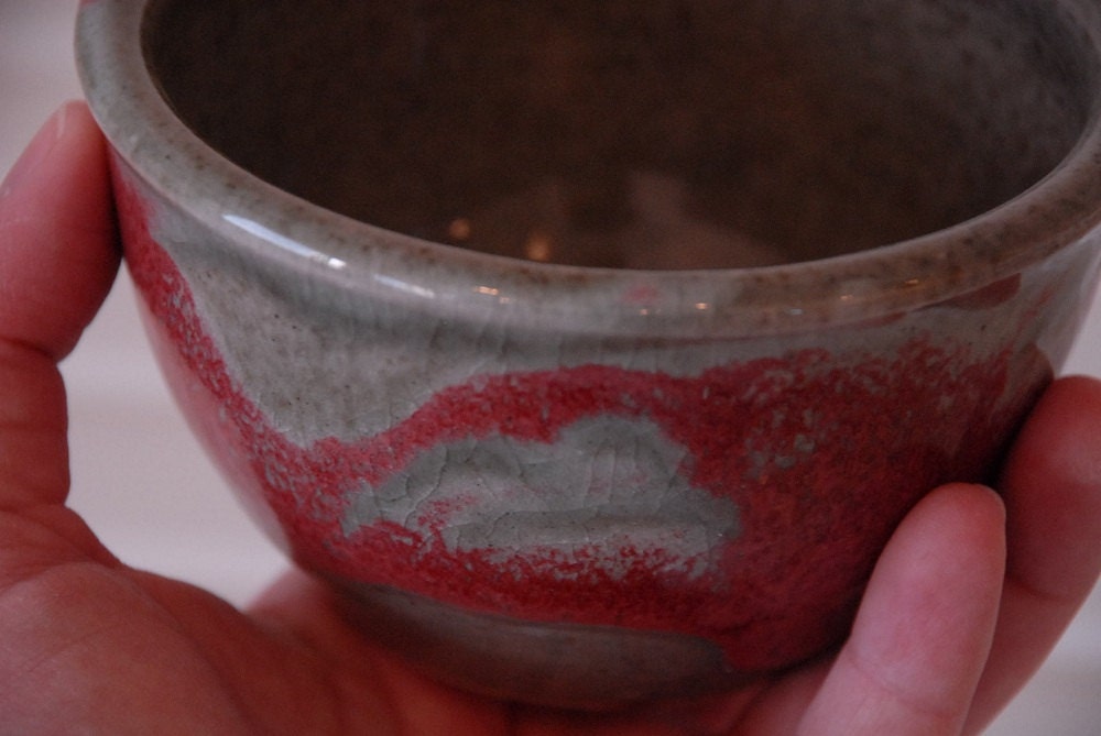 Small Pottery Bowl, Shaving Bowl, Prep Bowl - Beige and red "Red Splash Celadon" glaze - Hand thrown