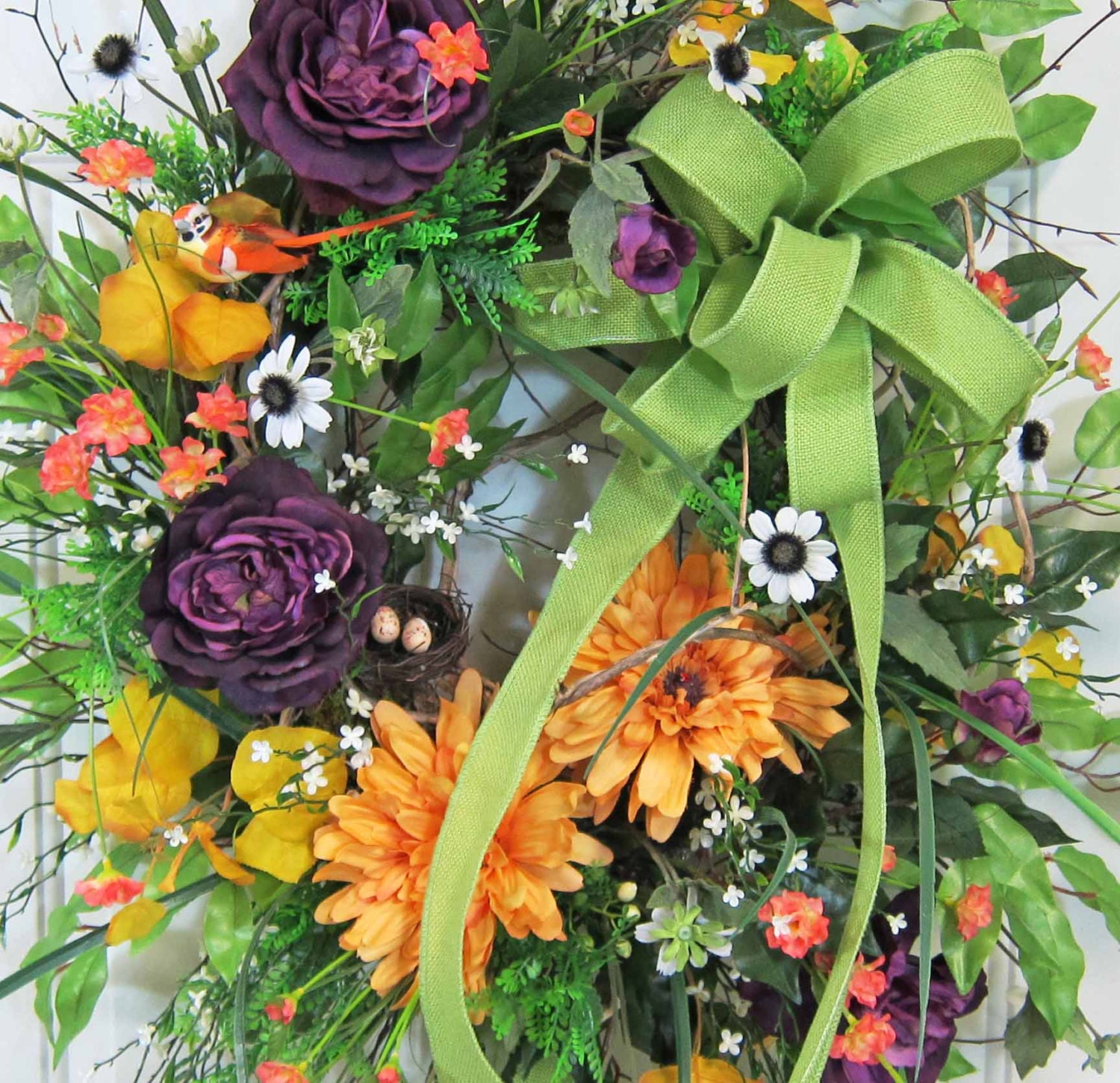 Deep, Rich Dahlias Adorn This XXL Outdoor Wreath Filled with Golden blooms, and Daisies