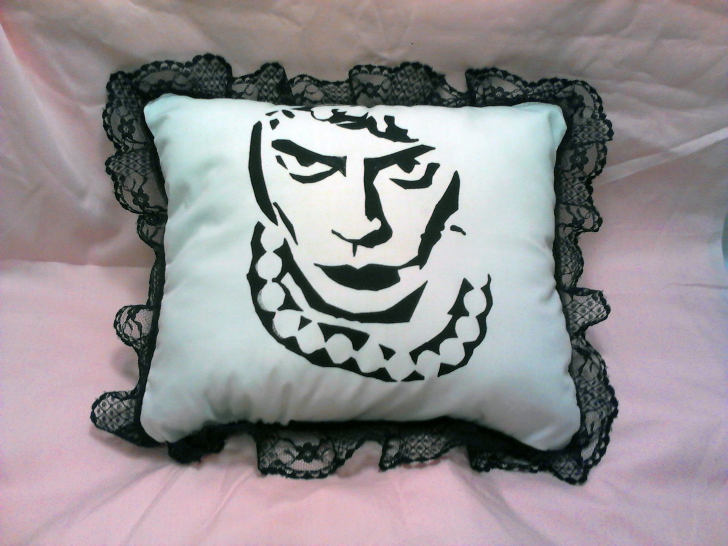 Dr Frank N Furter Throw Pillow