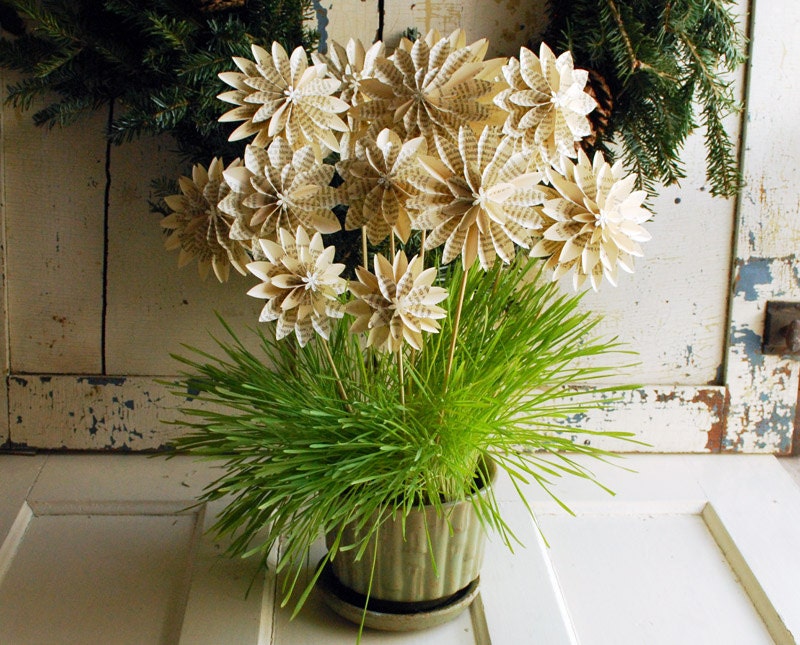 Paper Flowers, Book Blossom Bouquet, Book Pages ,1 dozen Paper Dahlias,12 Blossoms Origami Flowers on a stems