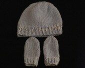 Baby Boy's hat & Mittens