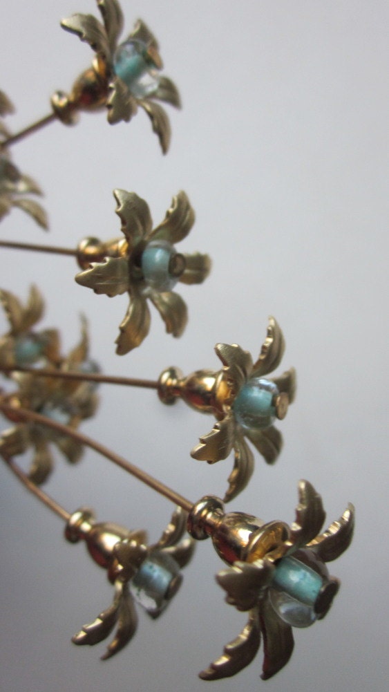 Brass Lil Darling Mini Flowers