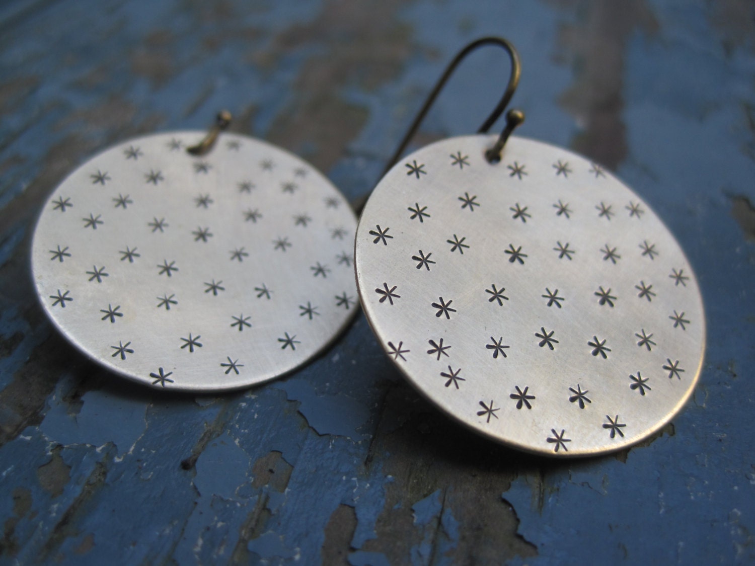 Metalwork Snowflakes Drop Hand Stamped Brass Metal Dangle Circle Eco-Friendly Earrings