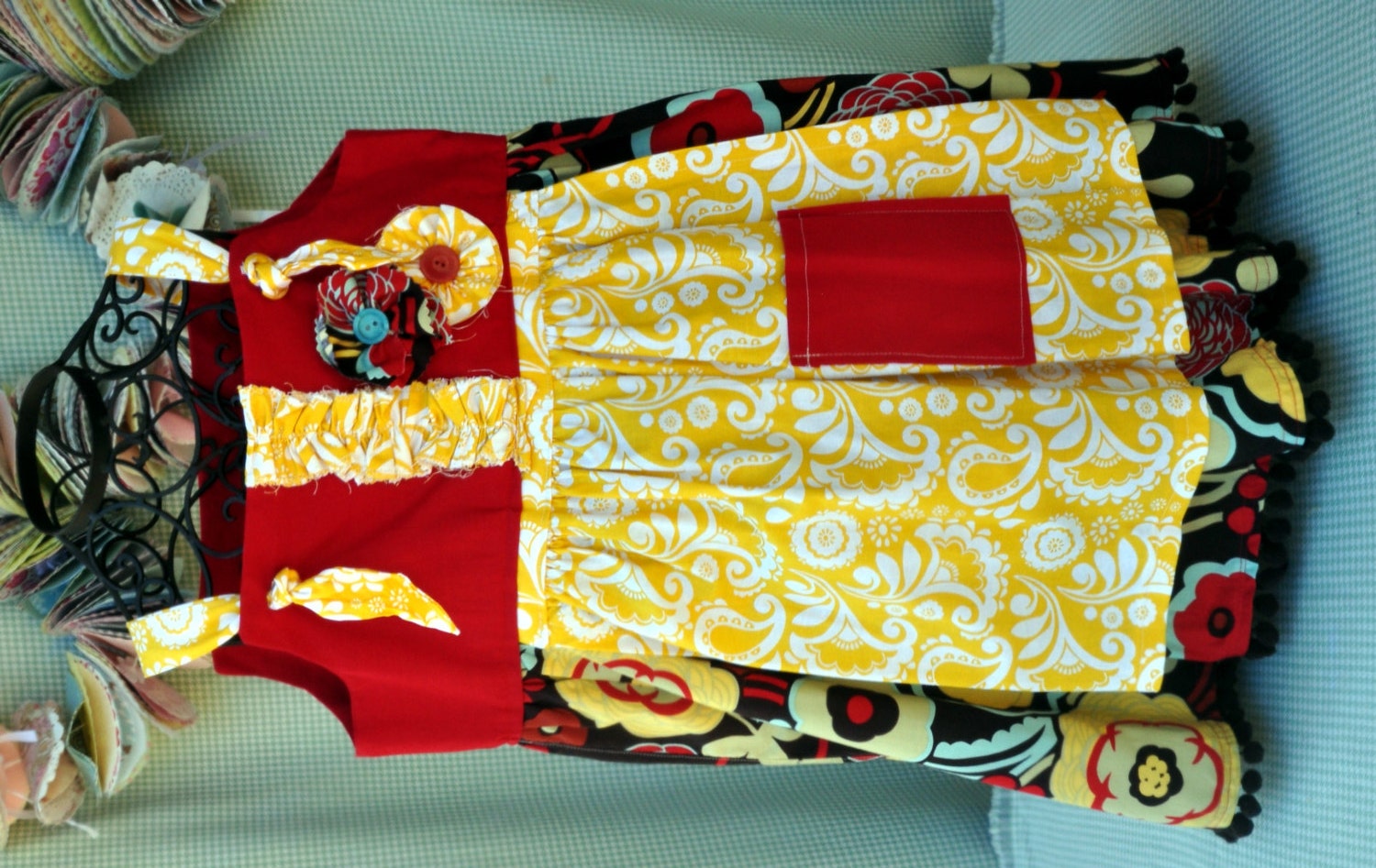Red/Floral pattern apron/knot dress/tunic