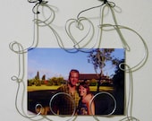 Custom Personalized Initials, Couple Photo Holder, Swirly Wire Word, 4x6, Wire Art Wall Hanging Picture Frame