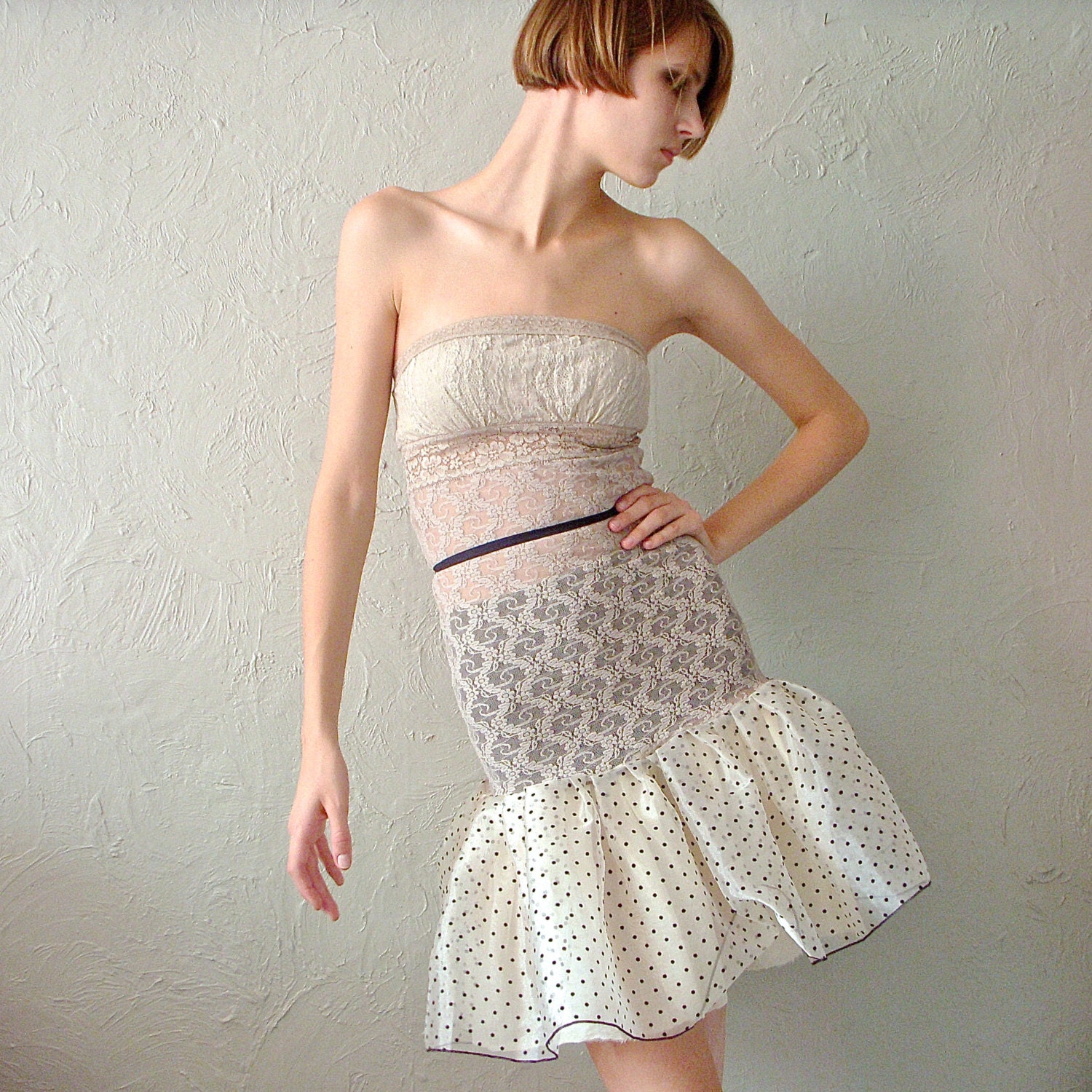 Sheer Cream Lace Dropped Waist Body Con Dress