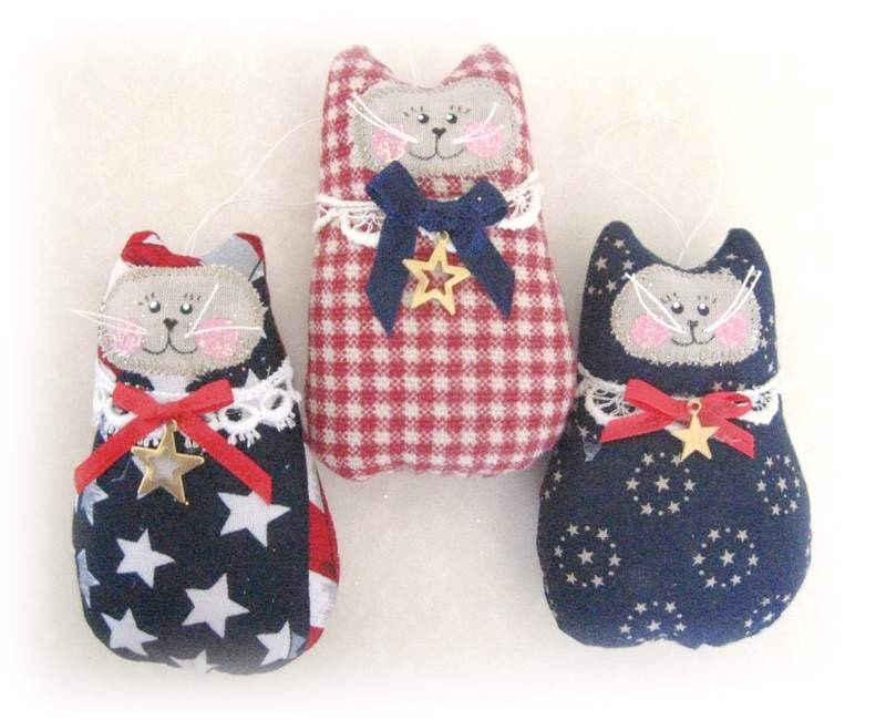 CAT Ornaments, Set of  3 Ornies Bowl Fillers, PATRIOTIC, Primitive Party Favors Decorations Home Decor CharlotteStyle