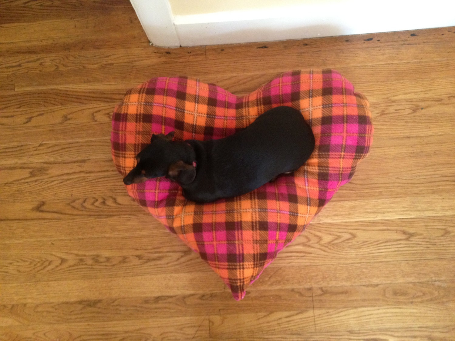 Extra Large Pink and Orange Plaid Heart Dog Bed