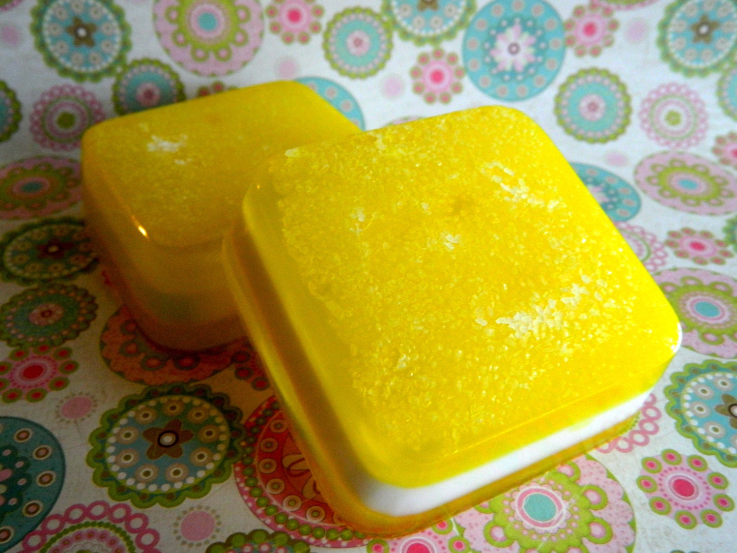 Lemon Lovers Salty Scrub Bar - Bright, Clean Scent