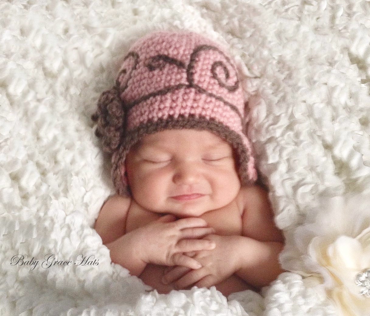 Crochet Baby Hat, Baby Girl Crochet Hat, Newborn Girl, Newborn Photo Prop, Baby Cloche Hat