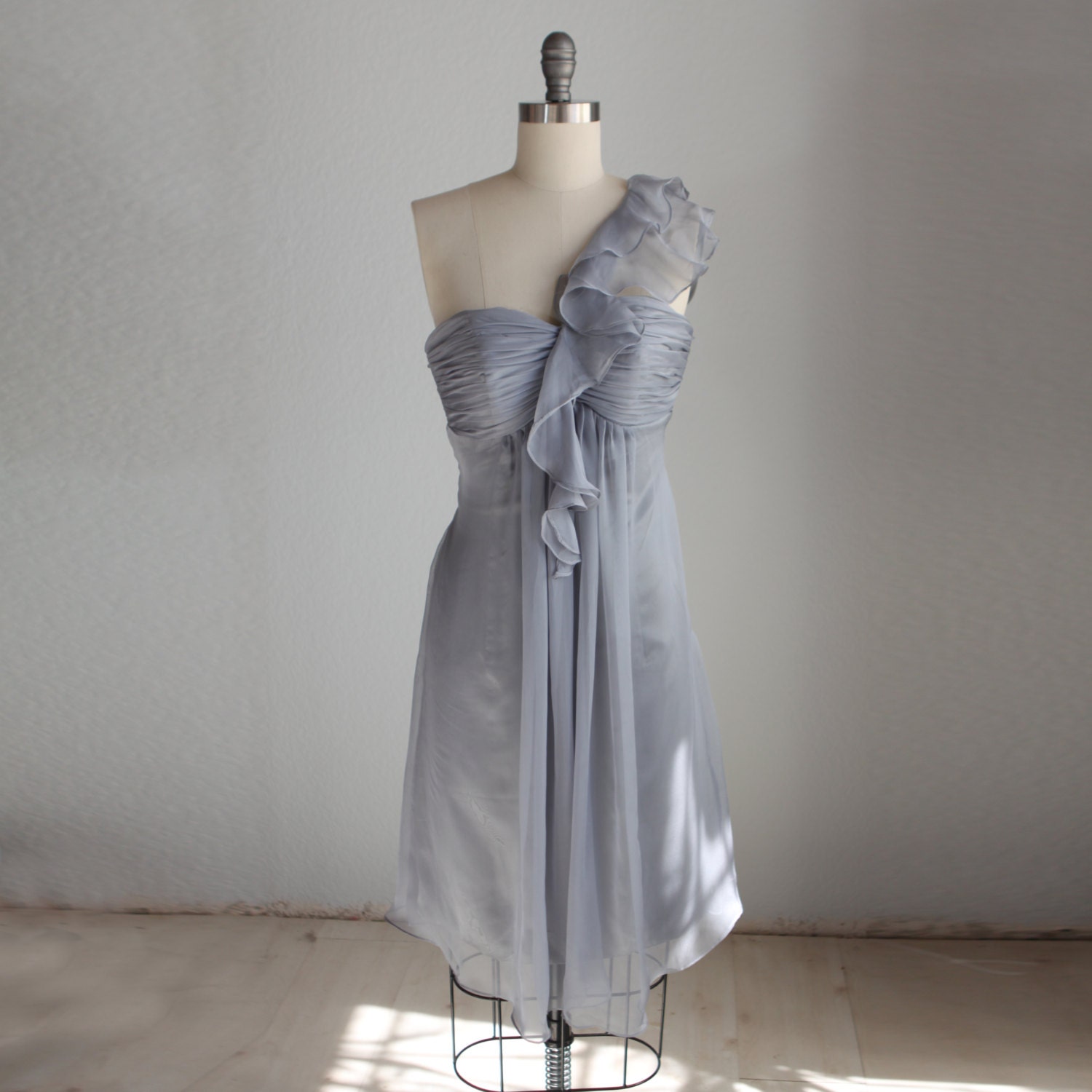 bridesmaid dresses / one shoulder / pale pastel / dresses /Fairy / Dreamy / Bridesmaid / Party / wedding / Bride (B003)