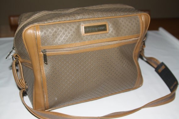 Buy airlines charging for carry ons - Vintage Pan Am Airlines Carry On Large Travel Duffle Flight Bag Luggage 1960s Mid Century Jet Clipper Aviation