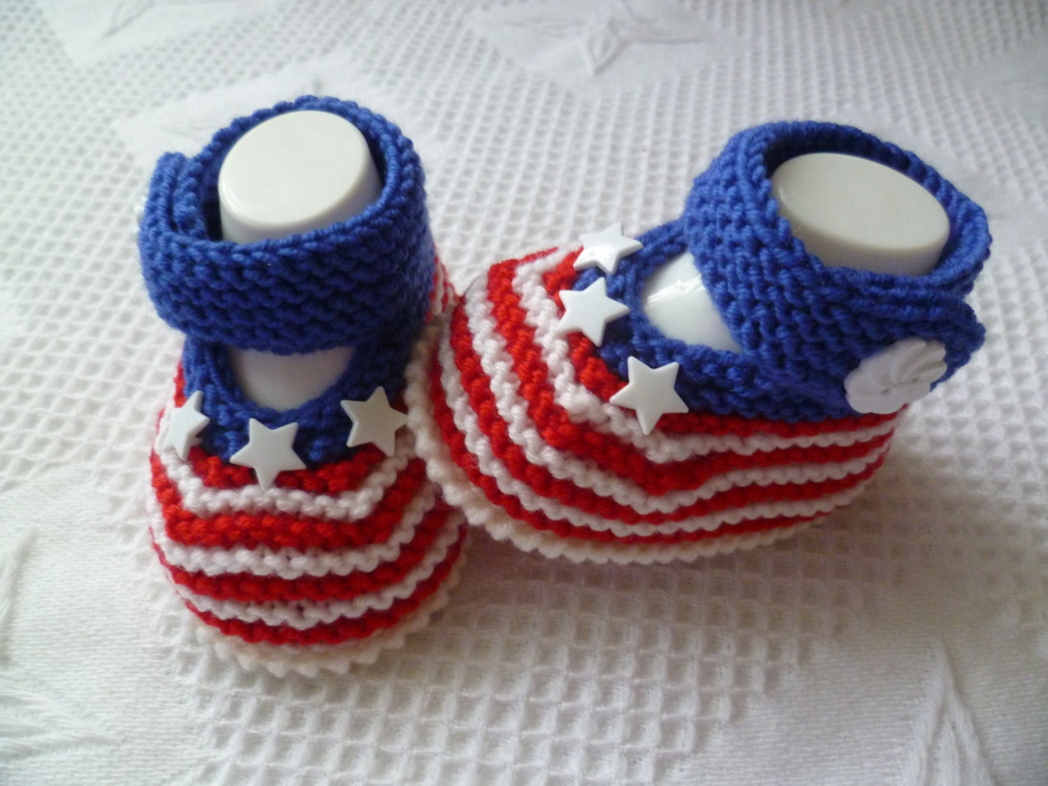 Knitted baby shoes for 0-6 months /9cm /3,5 inch - USA- new