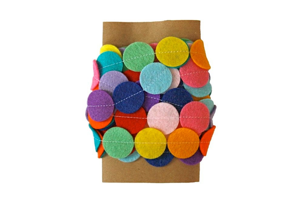 Felt Garland - Rainbow Garland - Wedding Garland Bunting - Circle Garland - 5 Feet