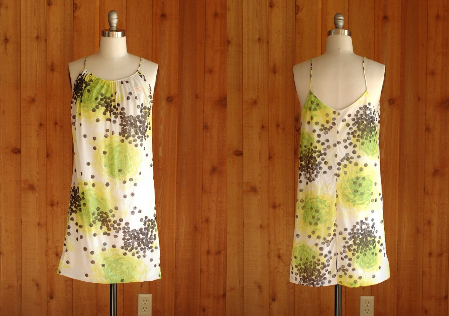vintage 1960s lingerie / 60s mod vanity fair nightgown / size small