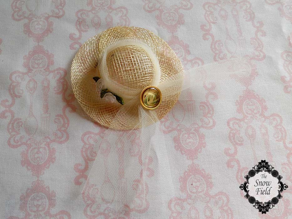 Mori girl flower broach 10