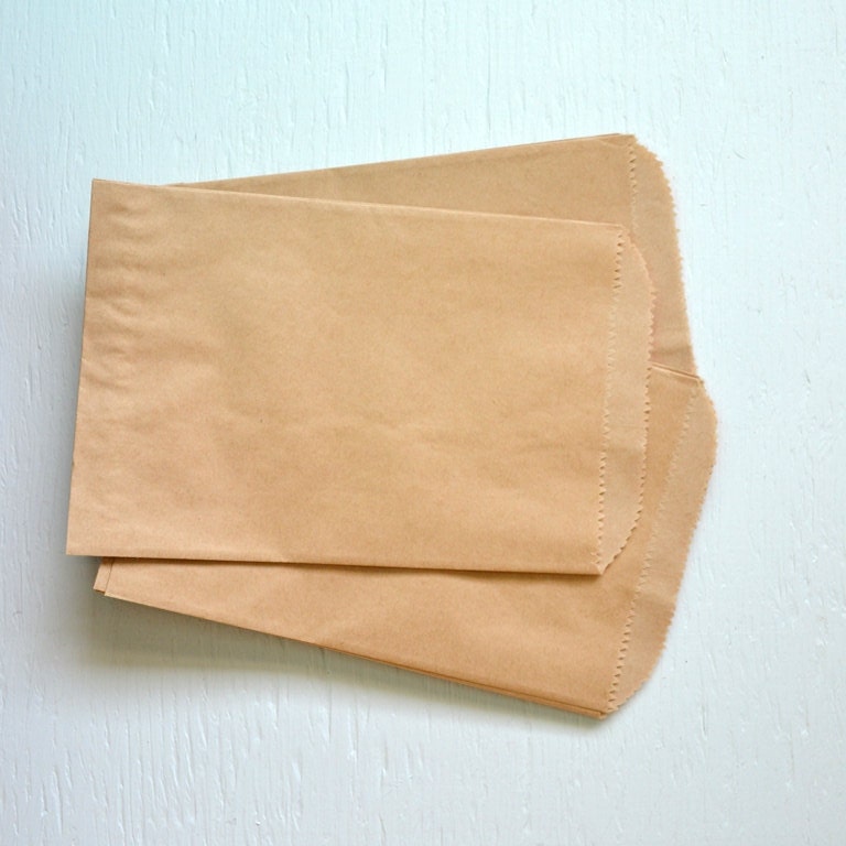 BULK 100 medium KRAFT plain paper gift or favor bags - 5 x 7.5 inches - 10% discount