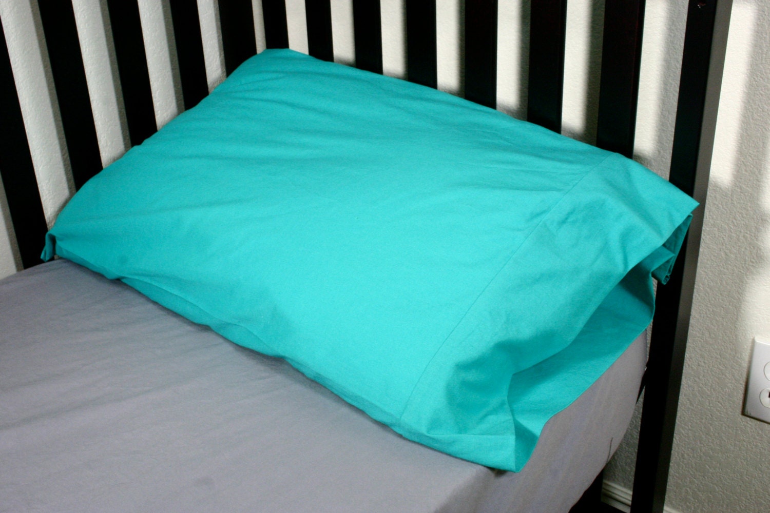 Standard Pillow Case (20''x26'')- Choose your own solid color.