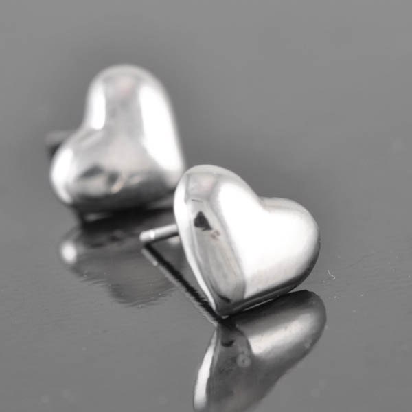 heart earring, sterling silver earring, stud earrings, eco friendly recycled silver, bridesmaid gift, wedding gift