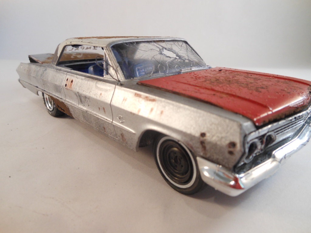 1963 Chevy Impala 1/24 scale model car in silver