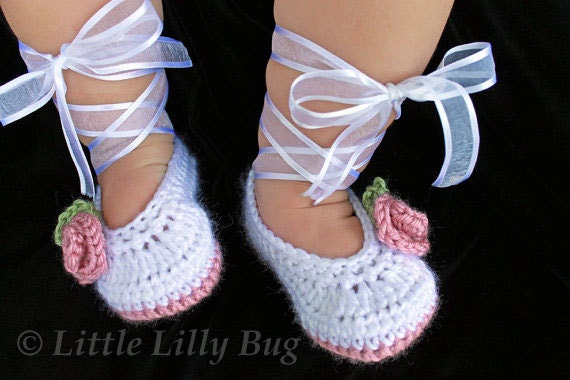 Crocheted Ballet Baby Booties in White and Dusty Rose Pink, sizes NB, 0-3 months, 3-6 months, 6-9 months, 9-12 months