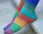 Hand knitted women wool Socks colorful striped autumn fashion green red unisex Noro rainbow