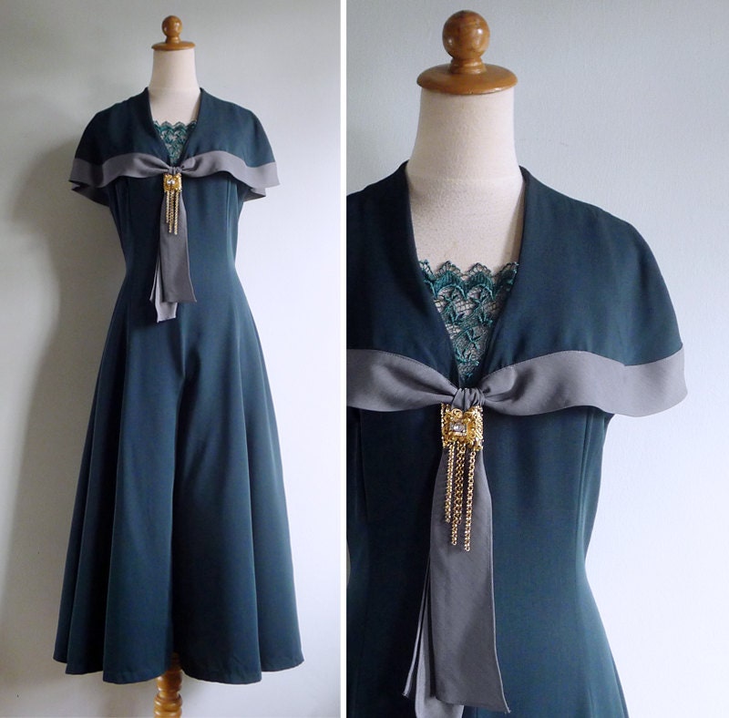 Vintage 80's Does 30's Caped Collar Sash Green Jumpsuit S or M