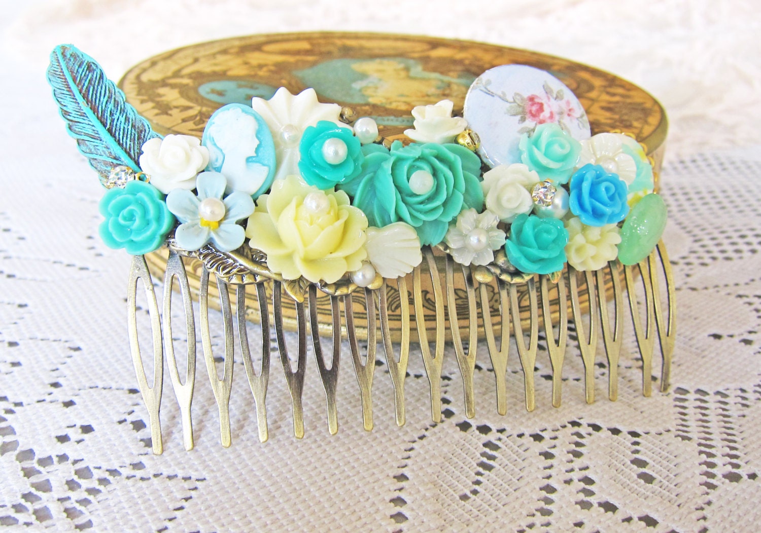 Wedding Hair Comb Turquoise Blue Hair Comb Summer Weddings Head Piece Aqua Mint Green Bridal Hair Piece Bridesmaid Comb Rustic Secret Garden
