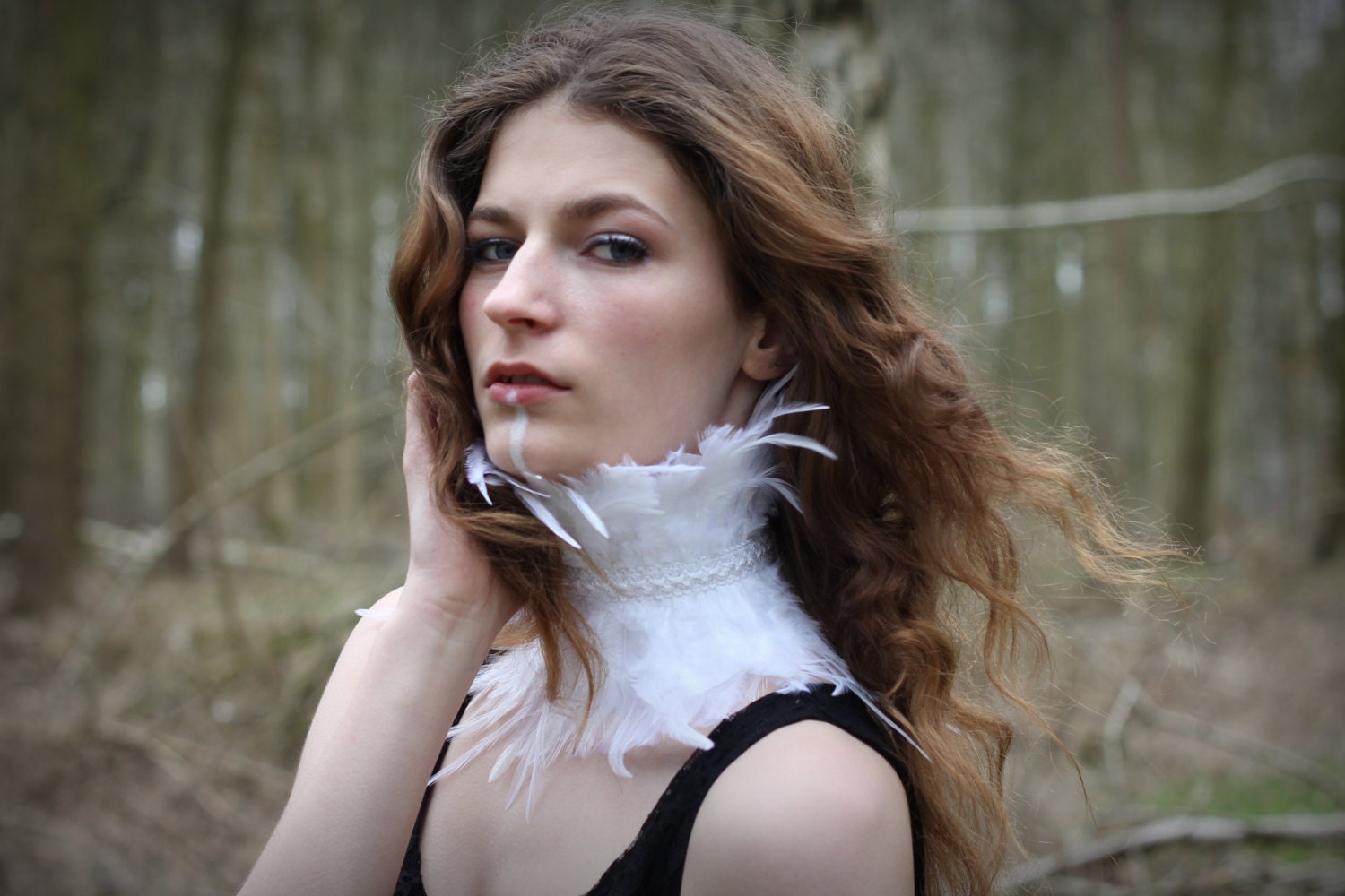 White Costume Feather Neckpiece