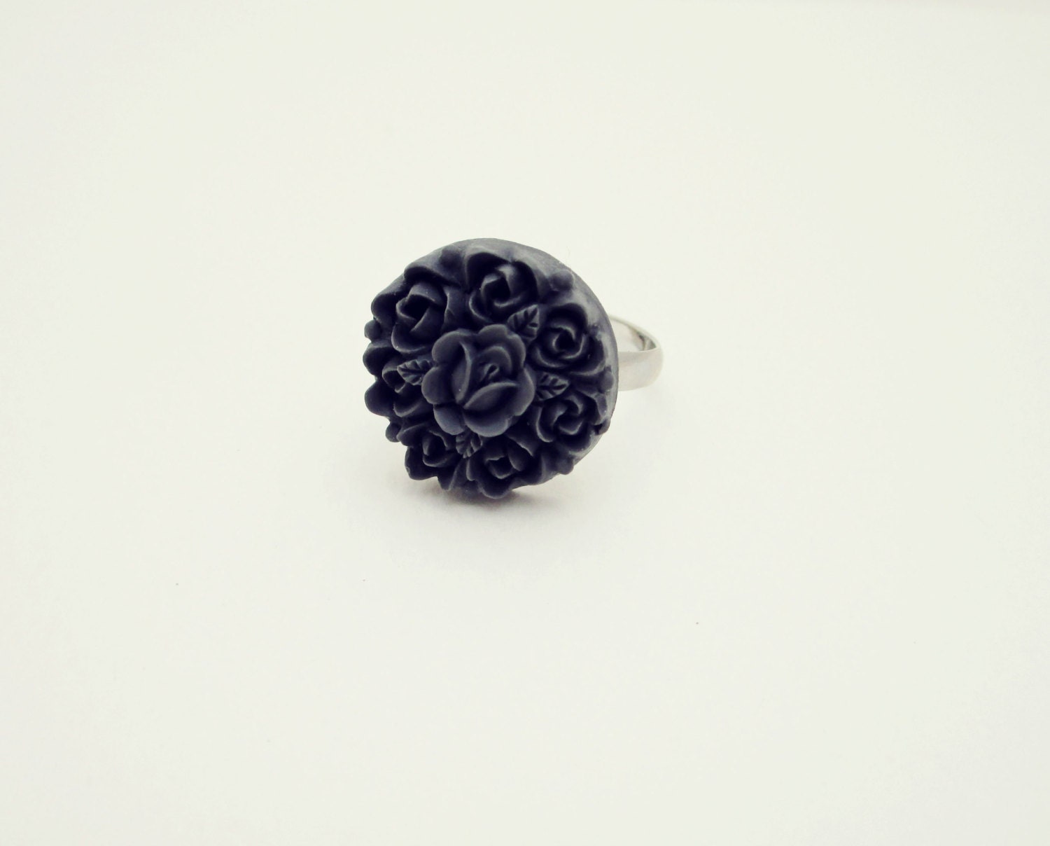 Grey Flower Ring
