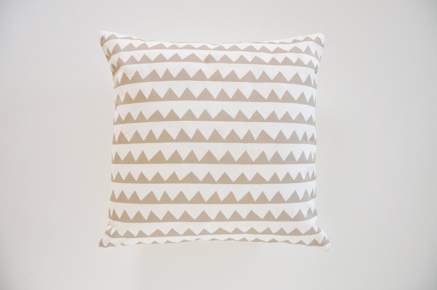 Tan Pillow Cover - Triangle Pattern - 16x16