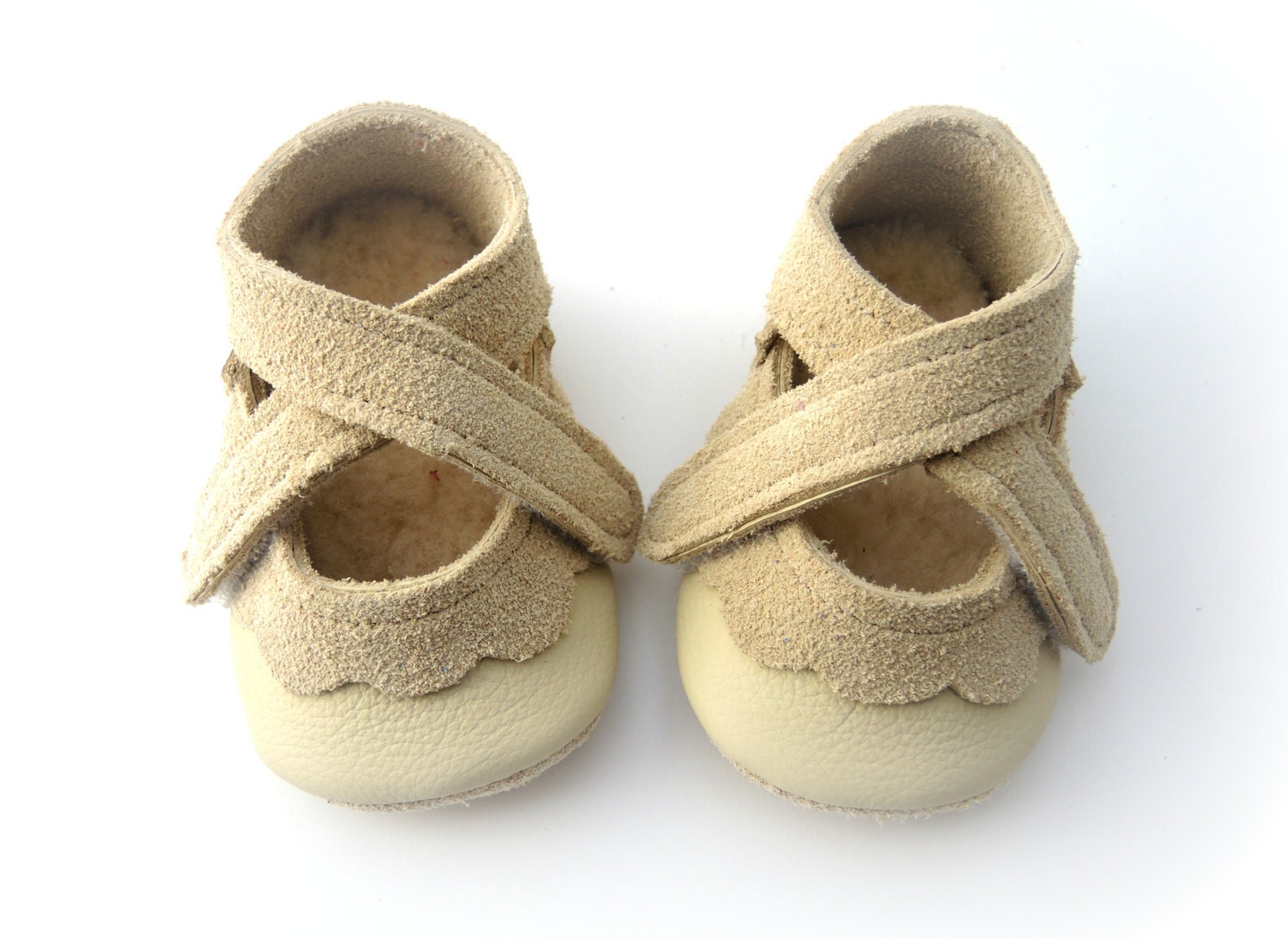 Handmade leather shoes for babies, toddlers and children. Cream beige leather soft soled baby shoes.